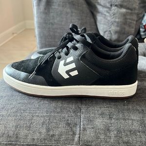 Etnies 🐼